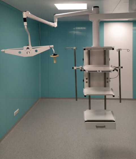 Підвісні медичні консолі